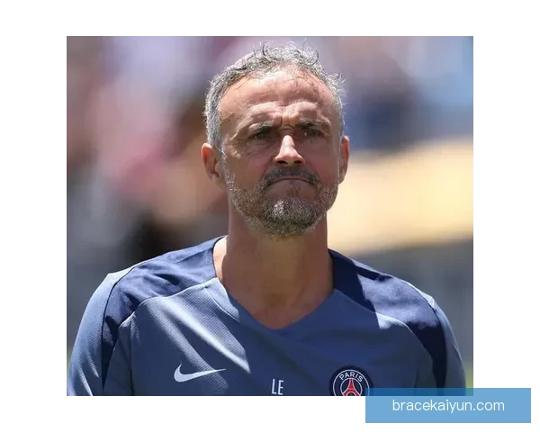 恩里克足球影响力持续提升，备受关注的战术革新带动球队表现进步。